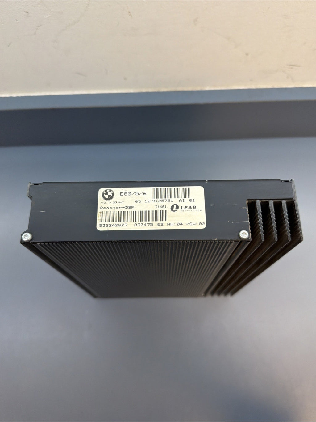 BMW E83 X3 E85 Z4 AMP RADIO AUDIO HIGH POWER LEAR AMPLIFIER DSP 9125751