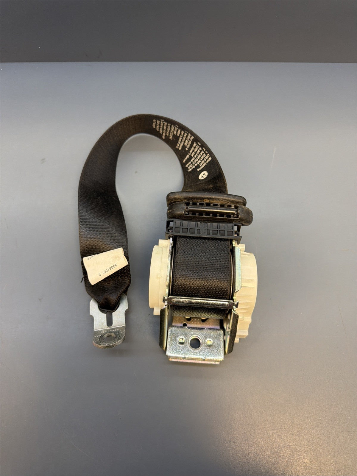 03-10 BMW E63 E64 645 650 M6 REAR LEFT or RIGHT SEAT BELT CONVERTIBLE 34003266
