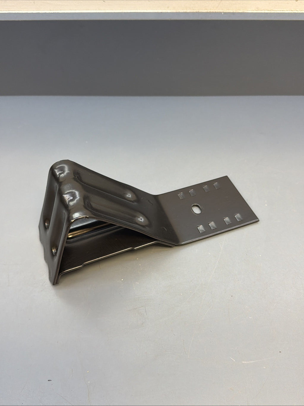 BMW E46 E39 Wheel Chock Trunk Tool w Nut OEM 99-10 323 325 328 330 M3 X3 Z4 X5