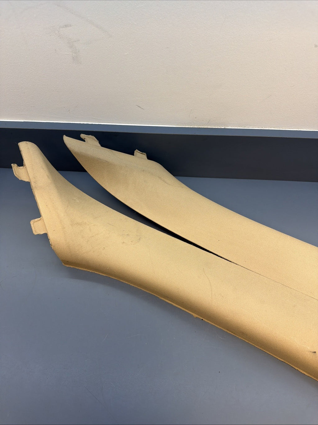 08 BMW E90 335xi Series 4dr Front Left & Right A Pillar Cloth Trim Cover 7058331