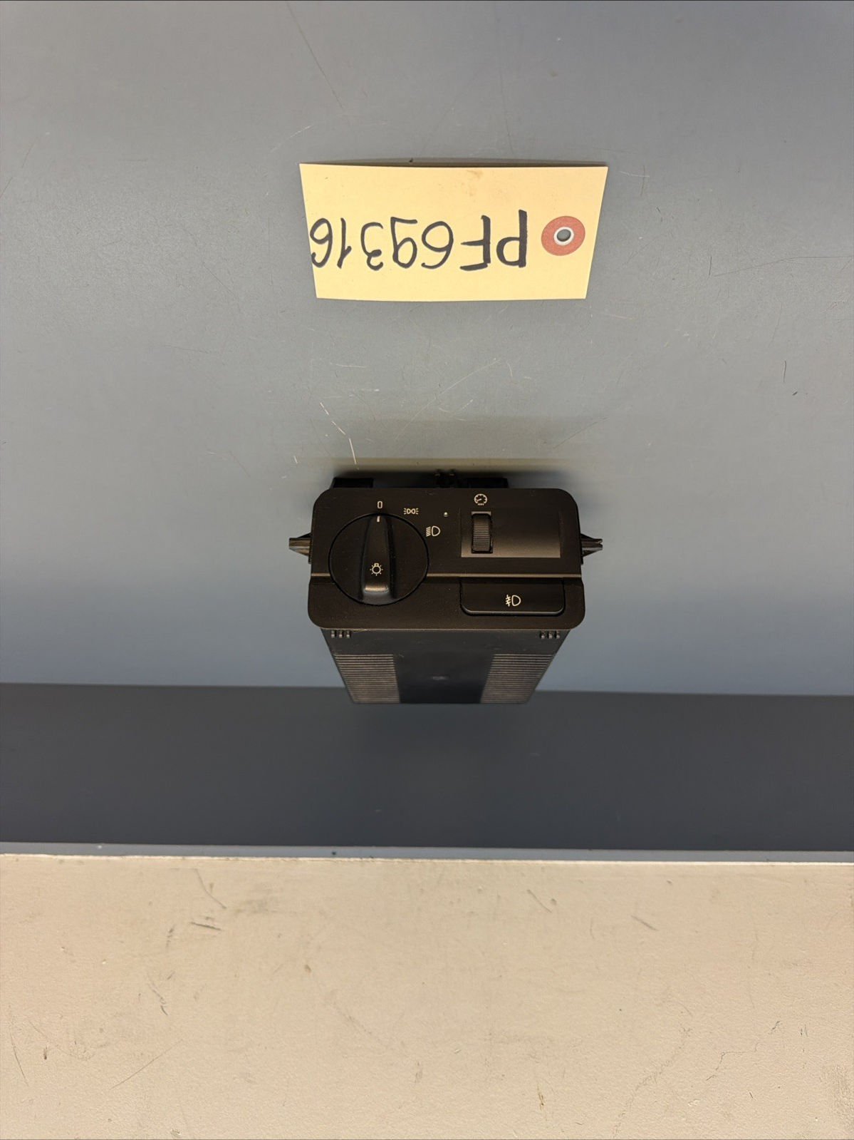 1999-2005 BMW E46 3-Series Headlight Switch Control Module OEM 6919841