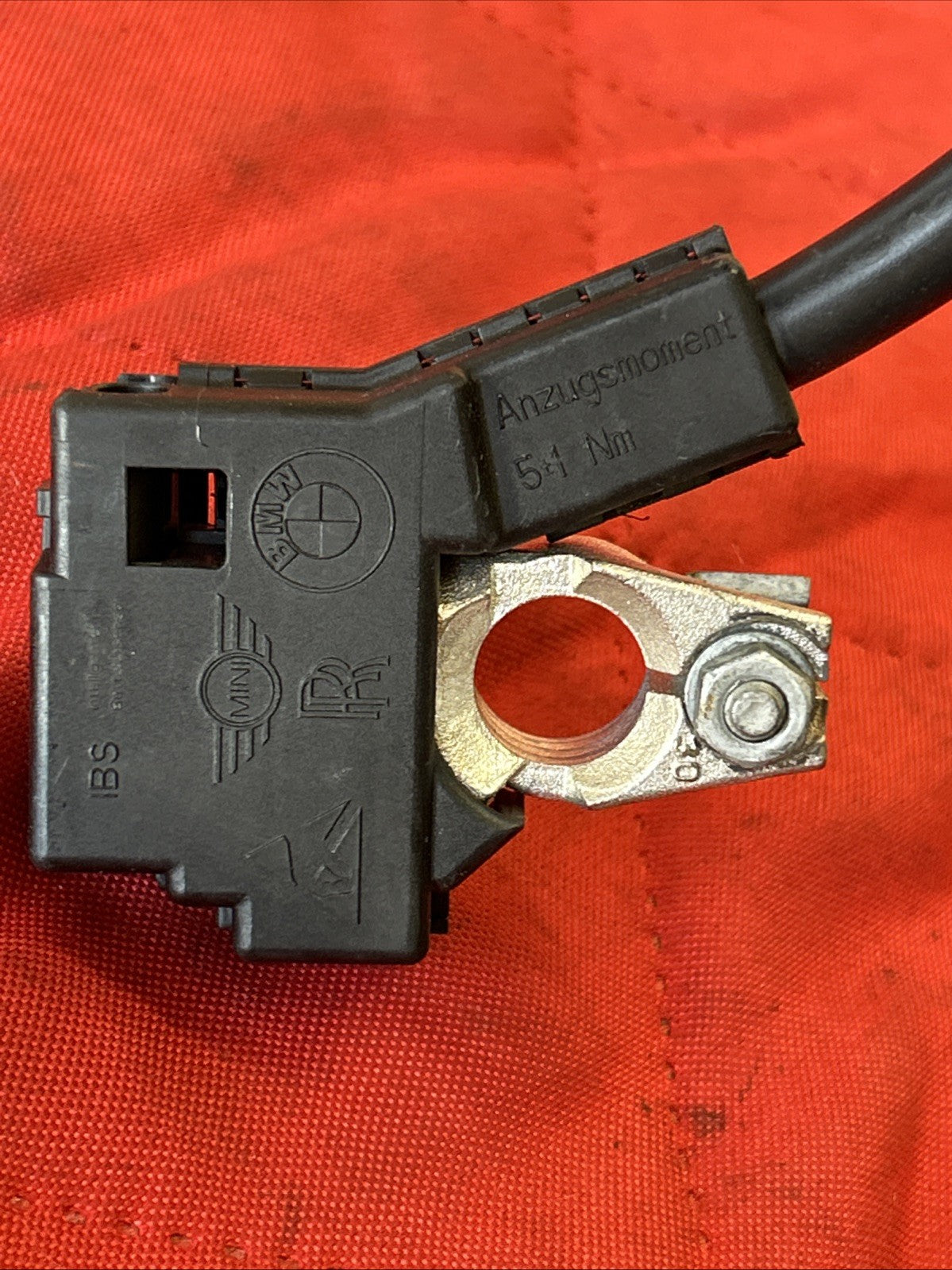 10-19 BMW F10 F12 F07 F06 F25 NEGATIVE BATTERY TERMINAL CONNECTOR 9234437