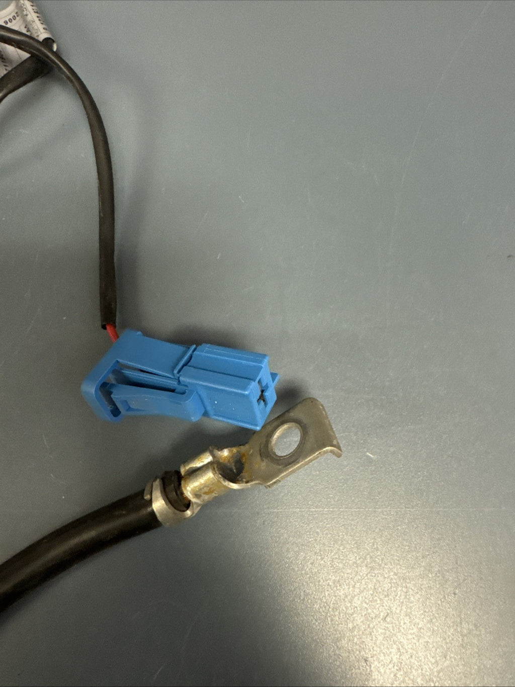 08-13 BMW E82 E88 E89 Z4 128i Battery Negative Cable Terminal Ground 7587463