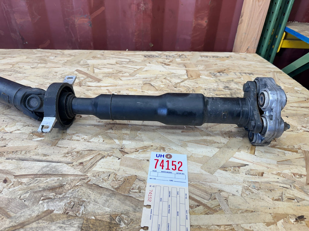 OEM BMW REAR DRIVESHAFT FITS AUTO 11-19 F3X 318 320 328 420 7600185