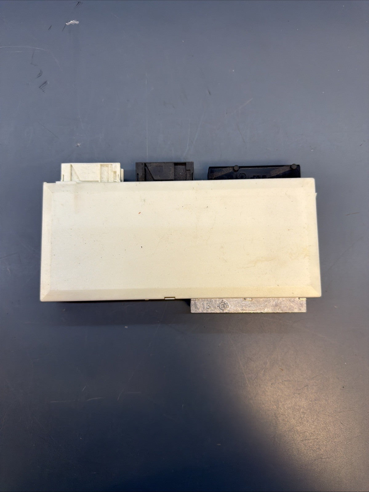 2000-06 BMW E53 X5 Basic 3 GM III Control Module Computer Relay ECU 6915120