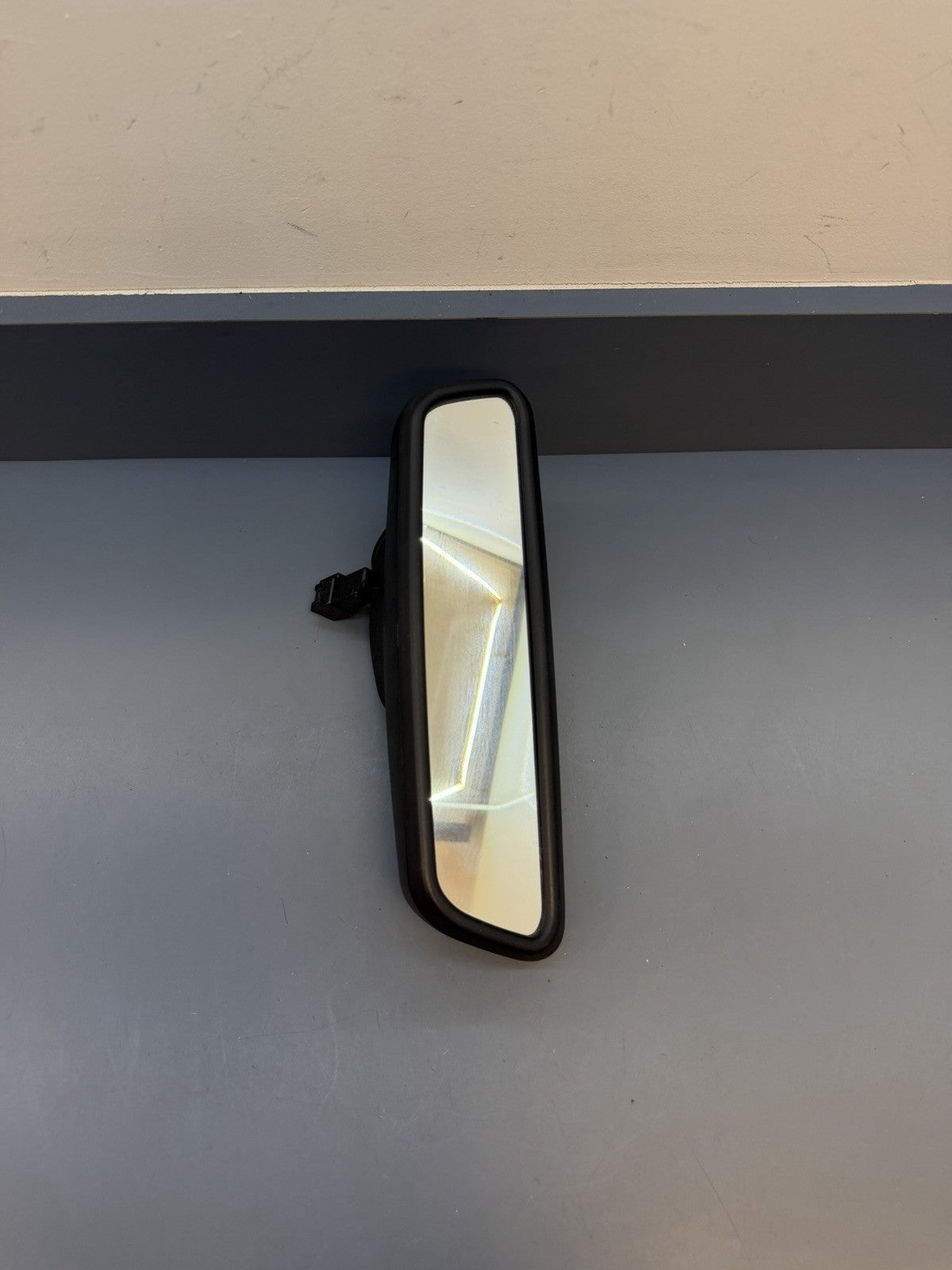 1997-03 BMW E39 525i 528i 530i 540i M5 Rear View Mirror Manual Dimming 8189315