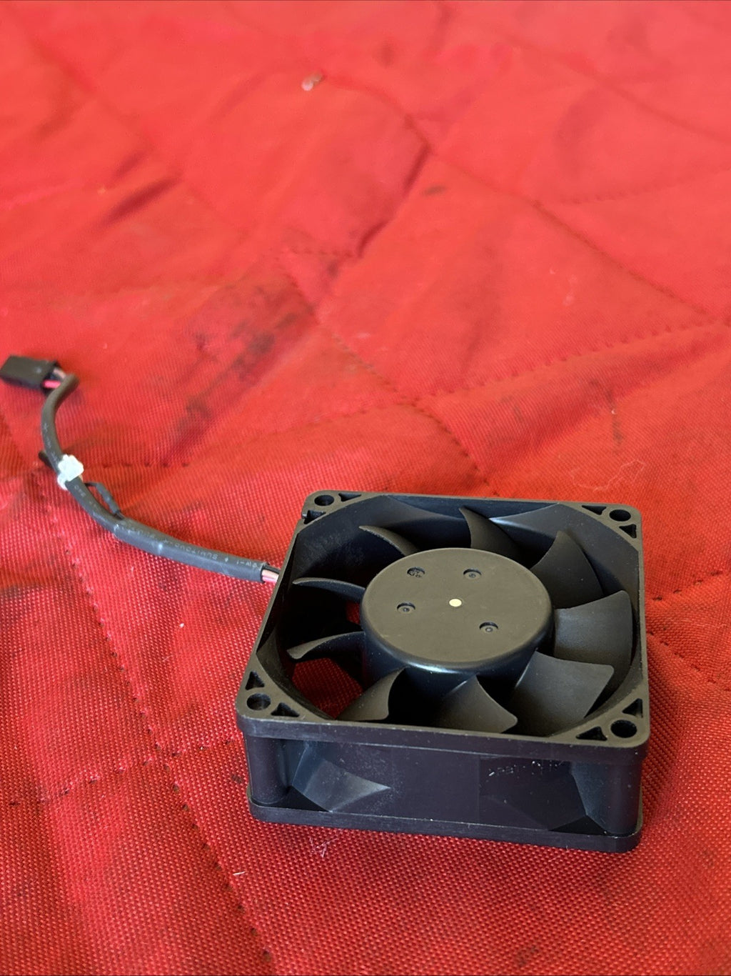 BMW E88 E90 E93 F10 F01 F02 F10 F13 Rear Cooling Fan Amplifier Motor 6983075