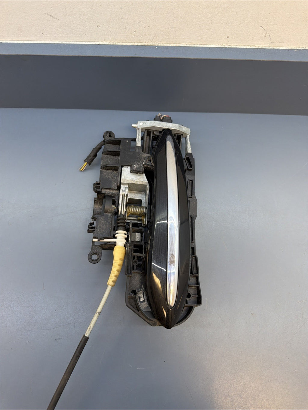 09-15 Bmw F10 550i 750i Rear Left Driver Door Handle Assembly 3718722711 OEM
