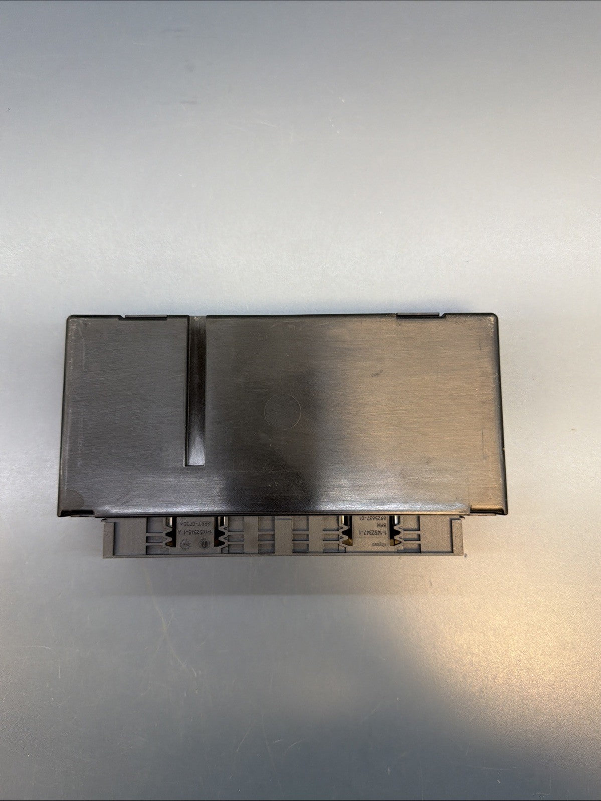 BMW 5 6 Series E60 E61 E63 E64 Body Gateway Module Control Unit KGM ECU 9221110