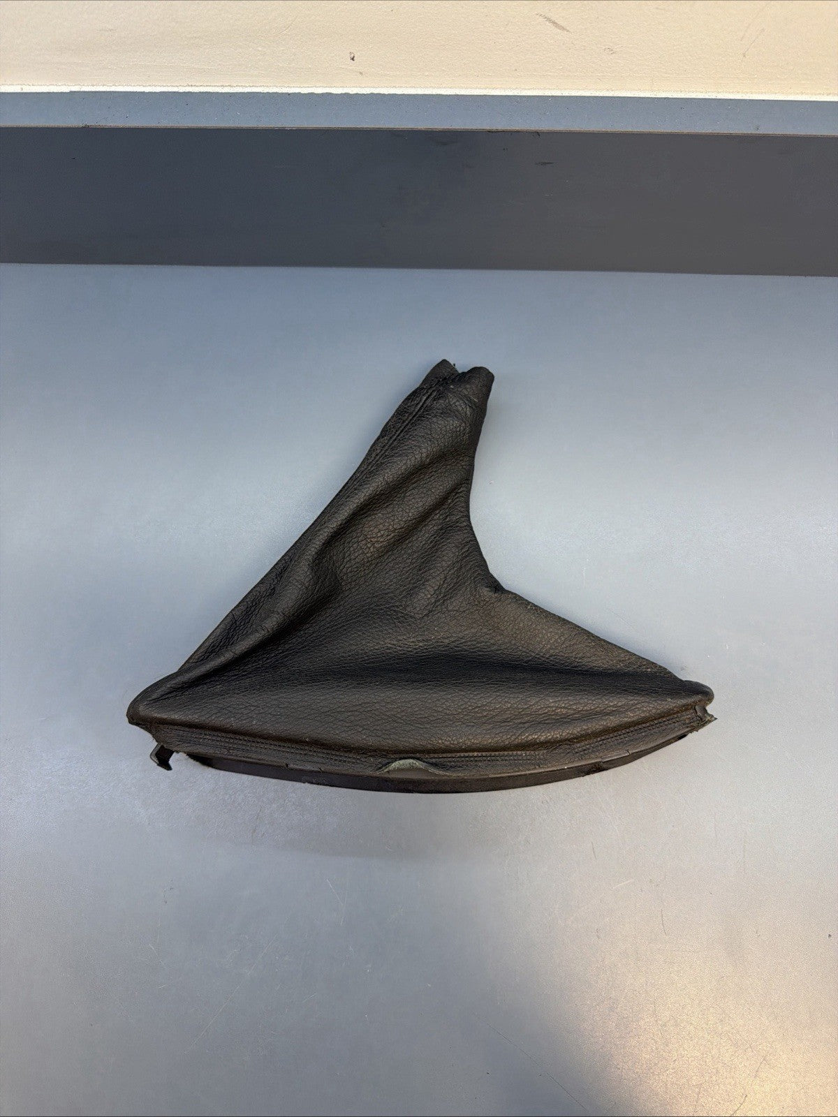 01-06 BMW E46 M3 EMERGENCY PARKING E BRAKE LEATHER BOOT