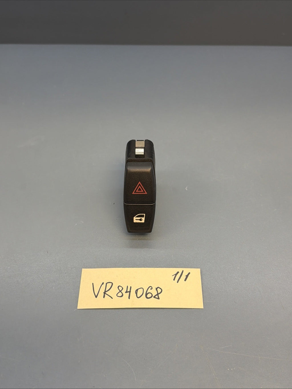 2012-2015 BMW X1 SDRIVE28I E84 - Hazard / Central Locking Switch 6919506