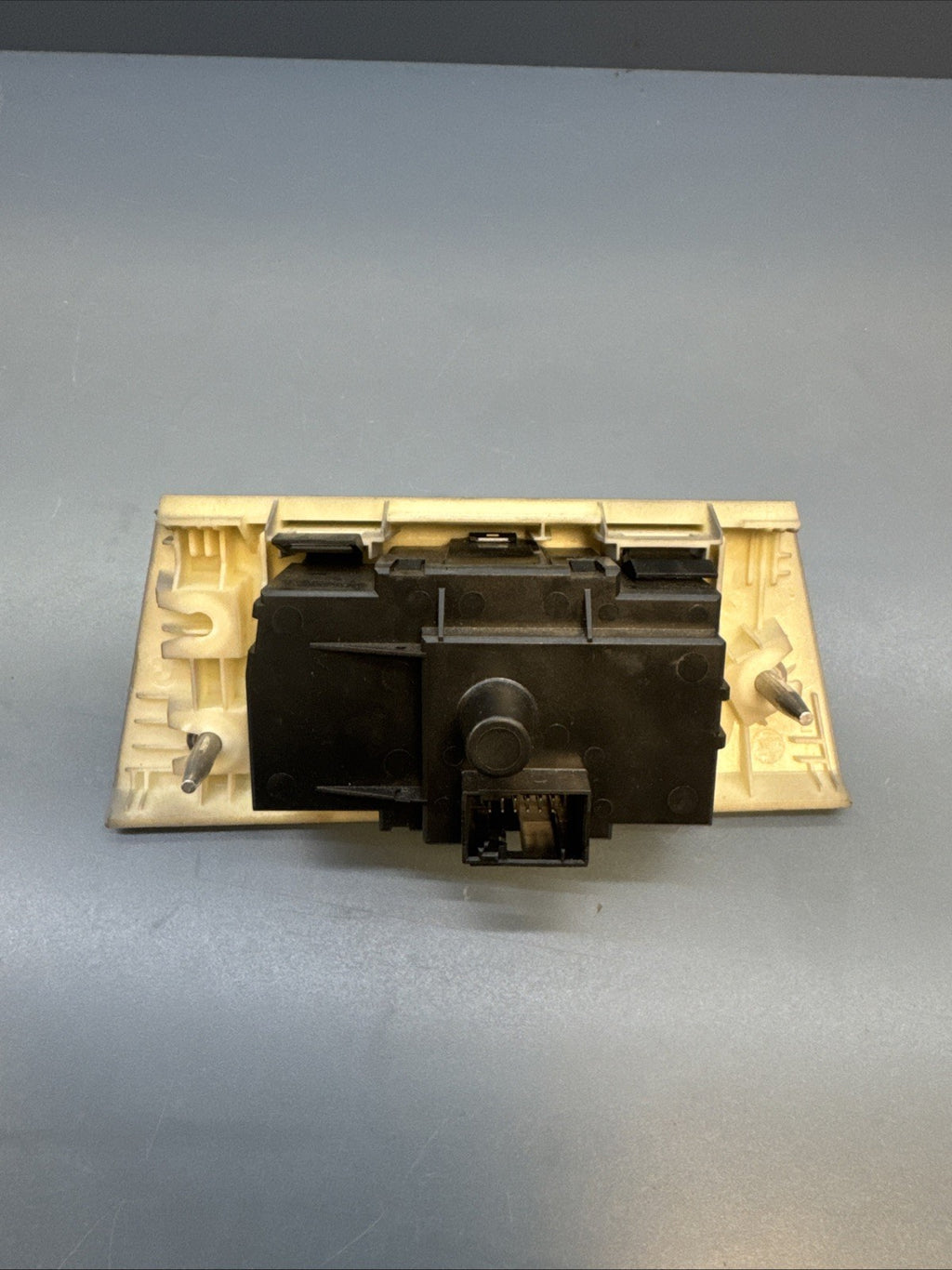 06-11 BMW E90 E92 328I SEDAN DASH HEADLIGHT FOGLIGHT CONTROL SWITCH TAN 6938864