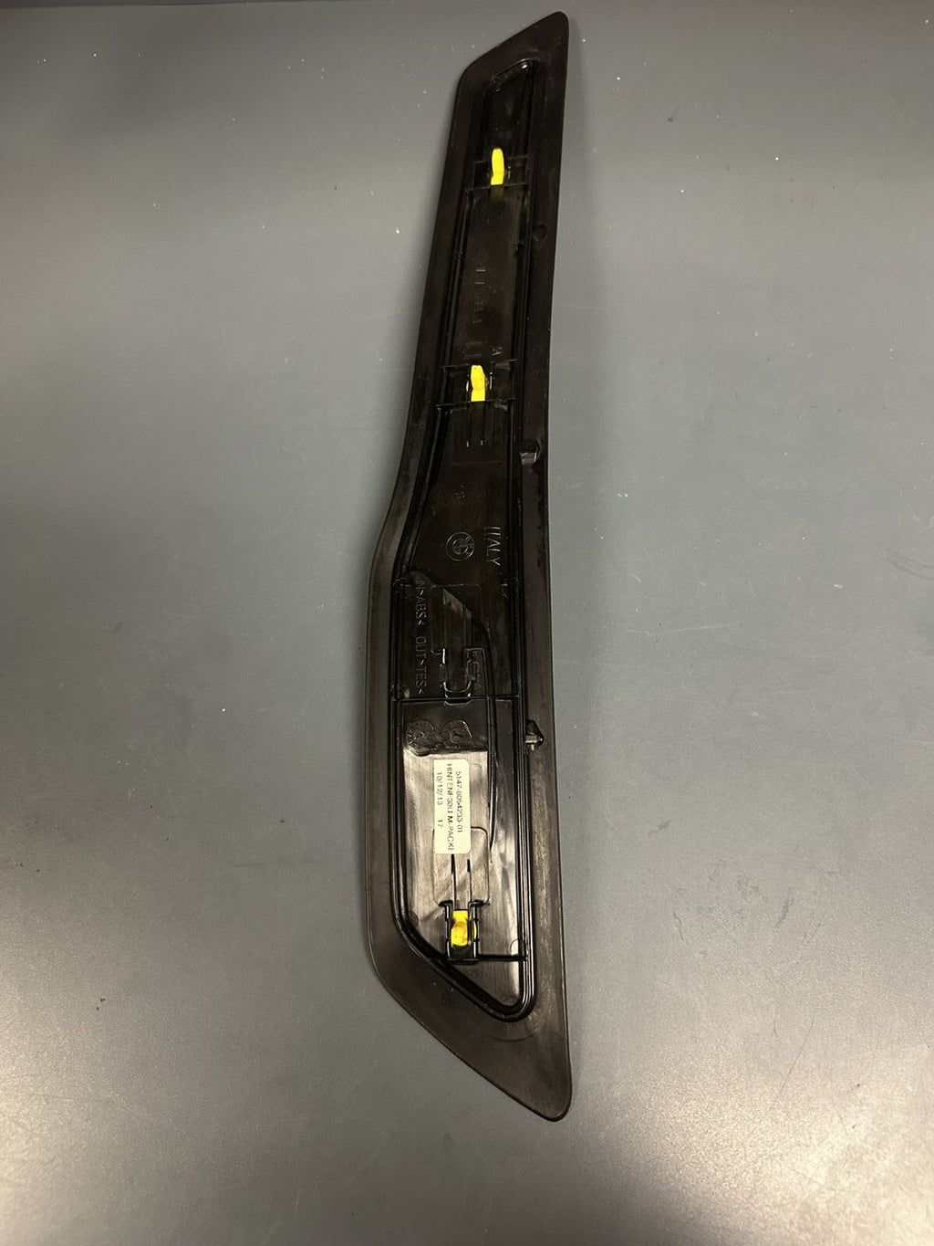 2013-2018 BMW 320I 335 3 SER XDRIVE - REAR LEFT DOOR SILL / Scuff Plate 8054233