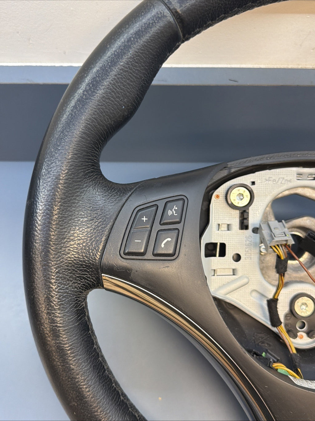 07-11 OEM BMW E90 E92 E93 X1 335 Sport Black Leather Steering Wheel 6772148