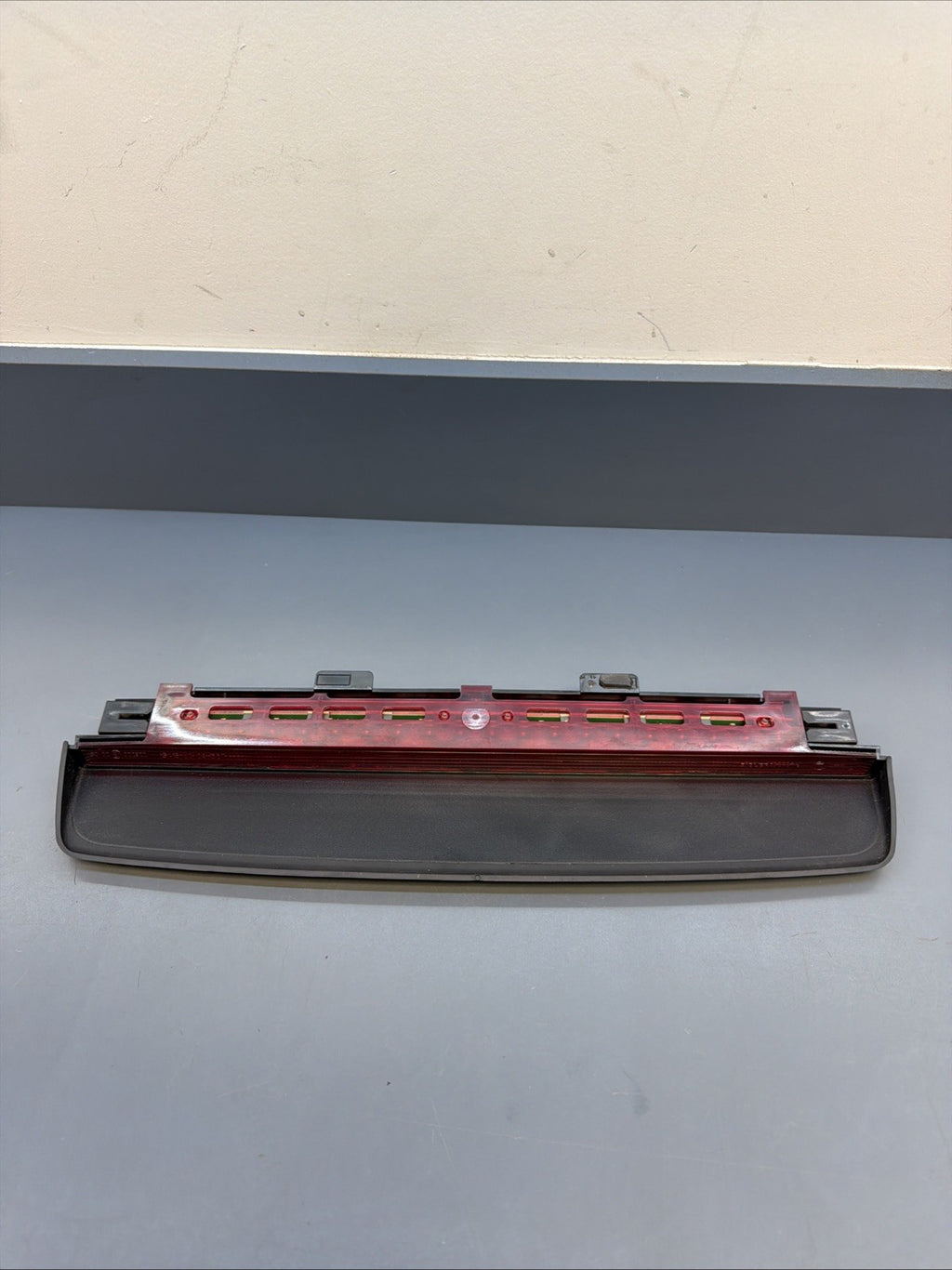 11-16 BMW F10 528i 535i 550i Rear 3rd Third Brake Stop Light Lamp 7230799 OEM