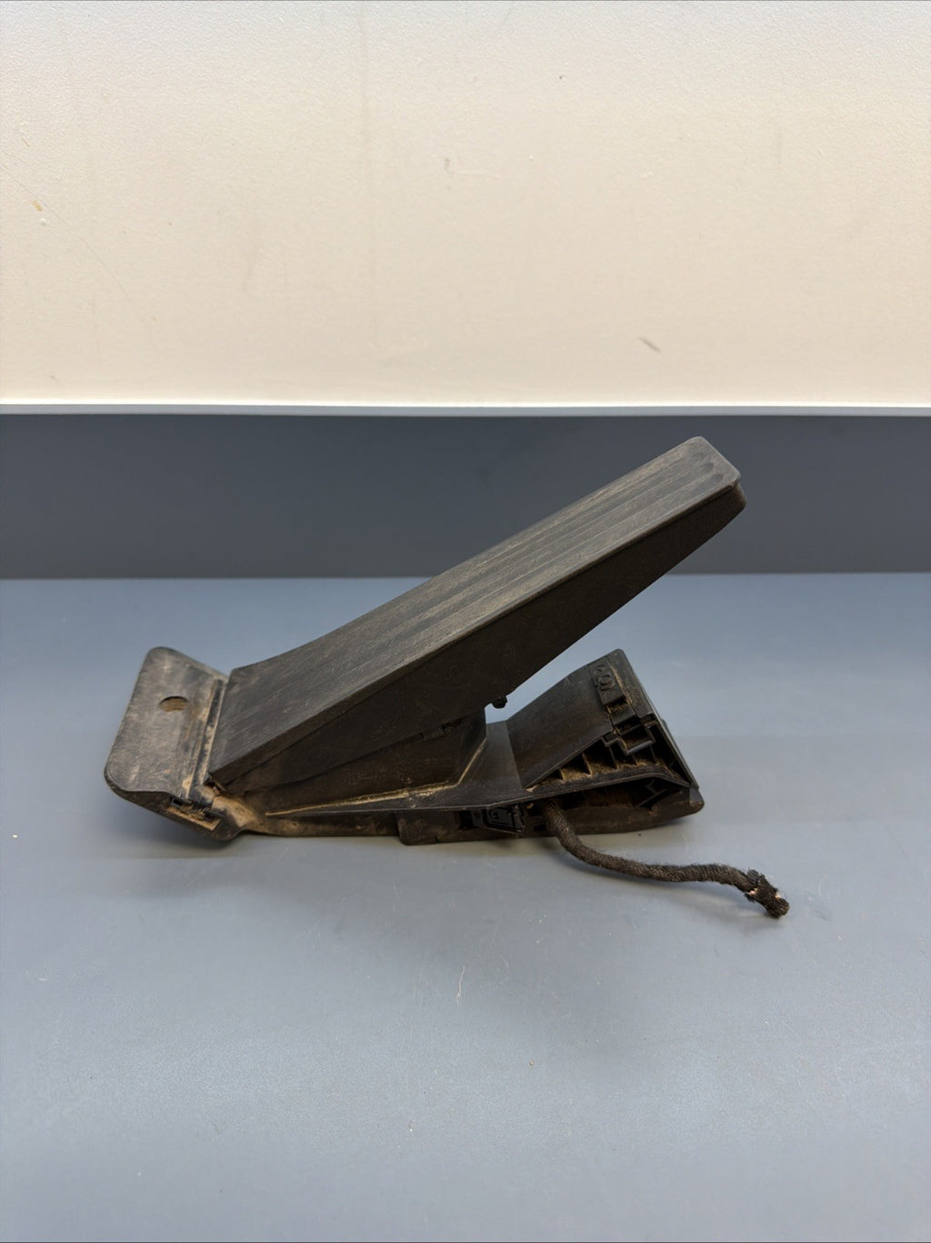 07-13 BMW X5 E70 Gas Accelerator Throttle Pedal Pad 6789998 Oem