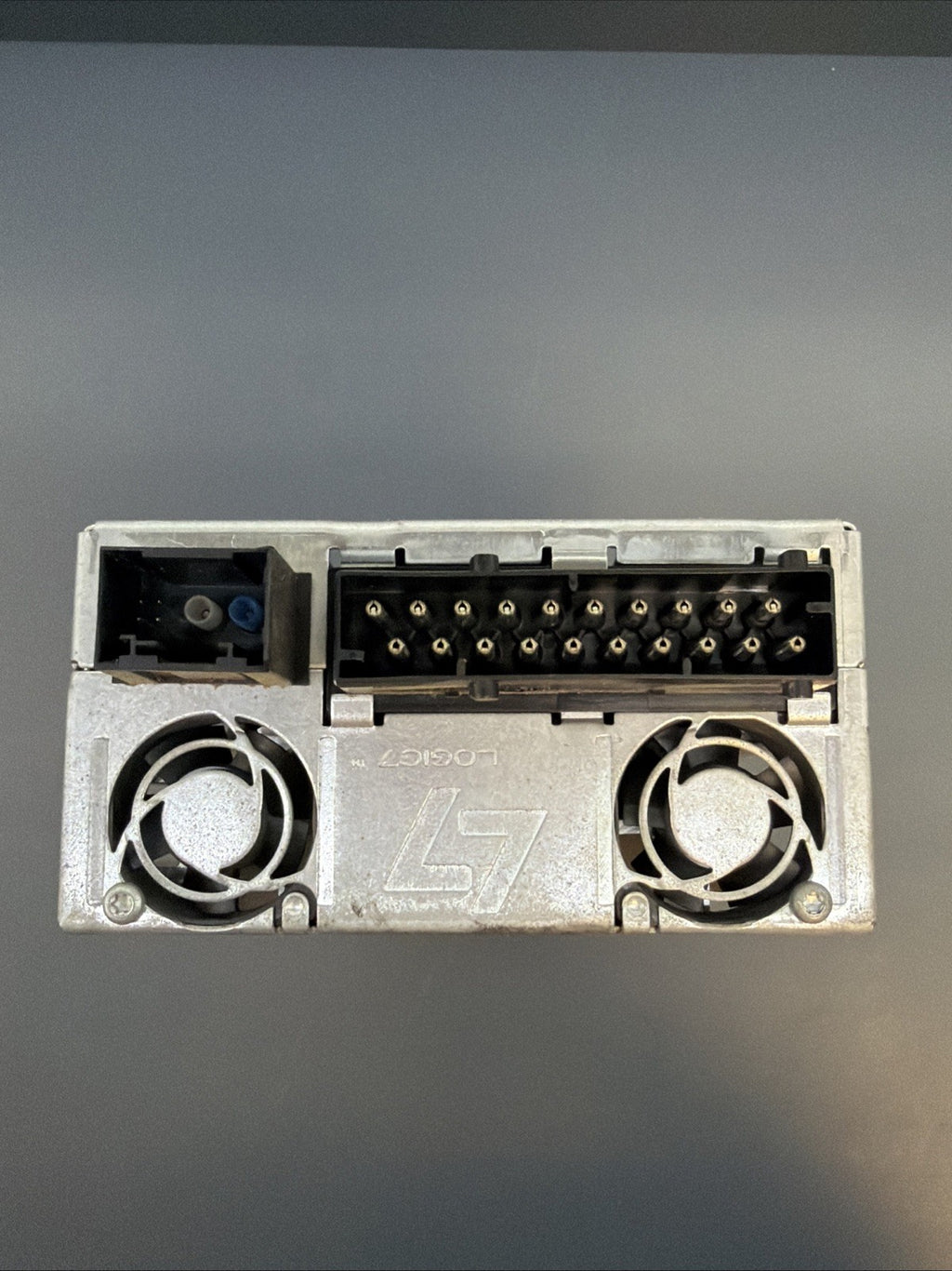 BMW E90 E92 E60 E63 328i 528i 330i 545i Logic BECKER TOP HIFI AMPLIFIER 9170386
