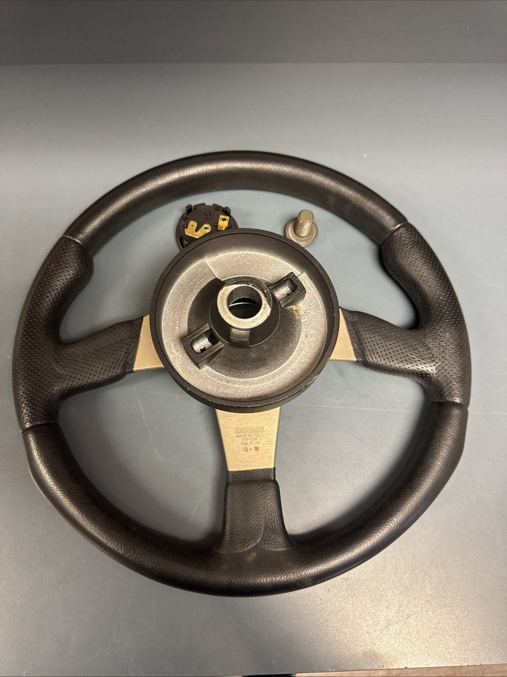 Momo Monte Carlo steering wheel Hub Quick Release kit for BMW E46 M3 1999-2006