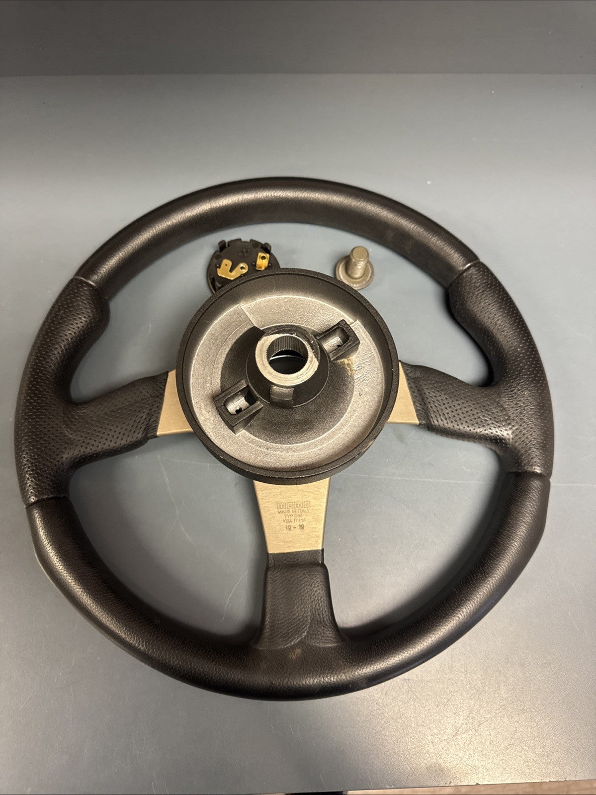 Momo Monte Carlo steering wheel Hub Quick Release kit for BMW E46 M3 1999-2006