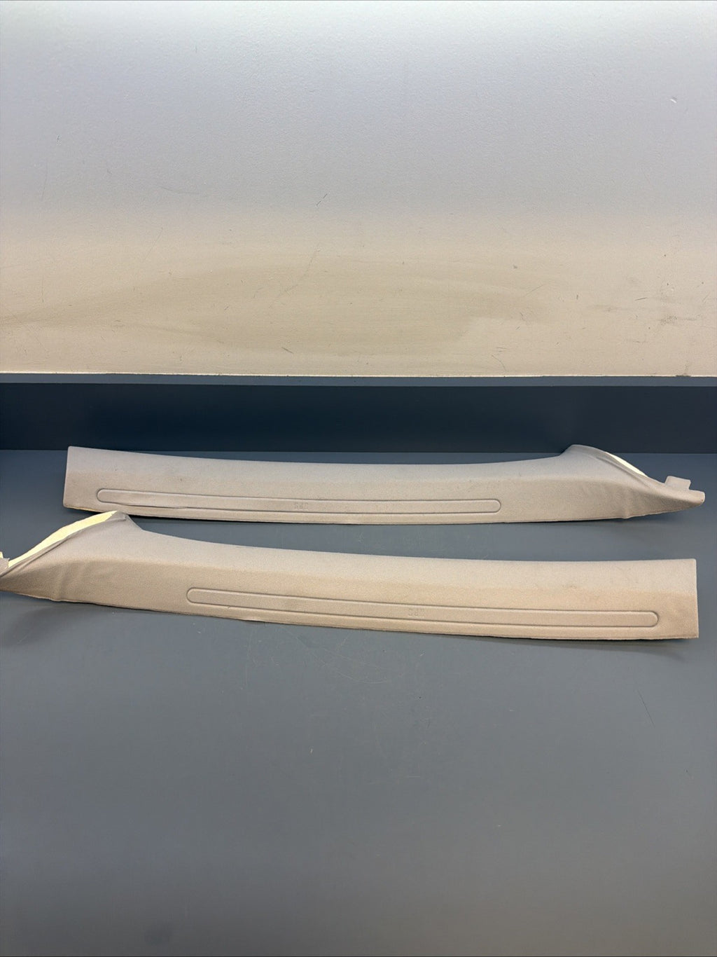 01-06 BMW E46 SEDAN Front Left & Right A Pillar Trim 8220240 8220239 Grey