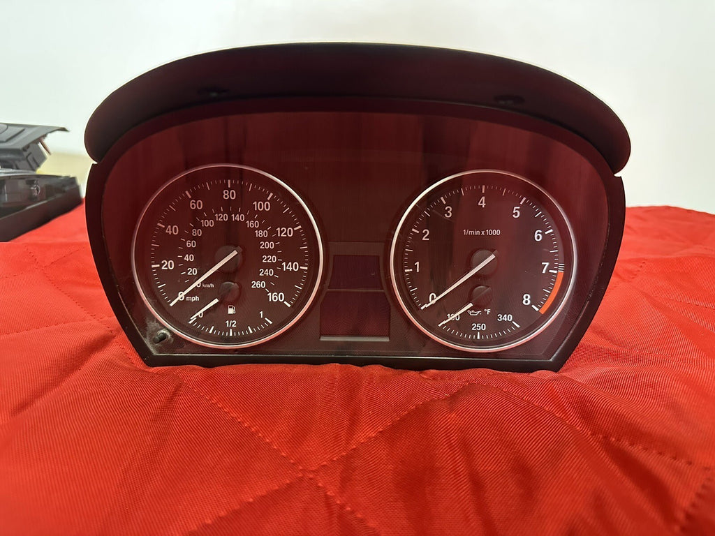 07-13 BMW E90 E92 E93 SPEEDOMETER INSTRUMENT CLUSTER SIEMENS OEM 9187084