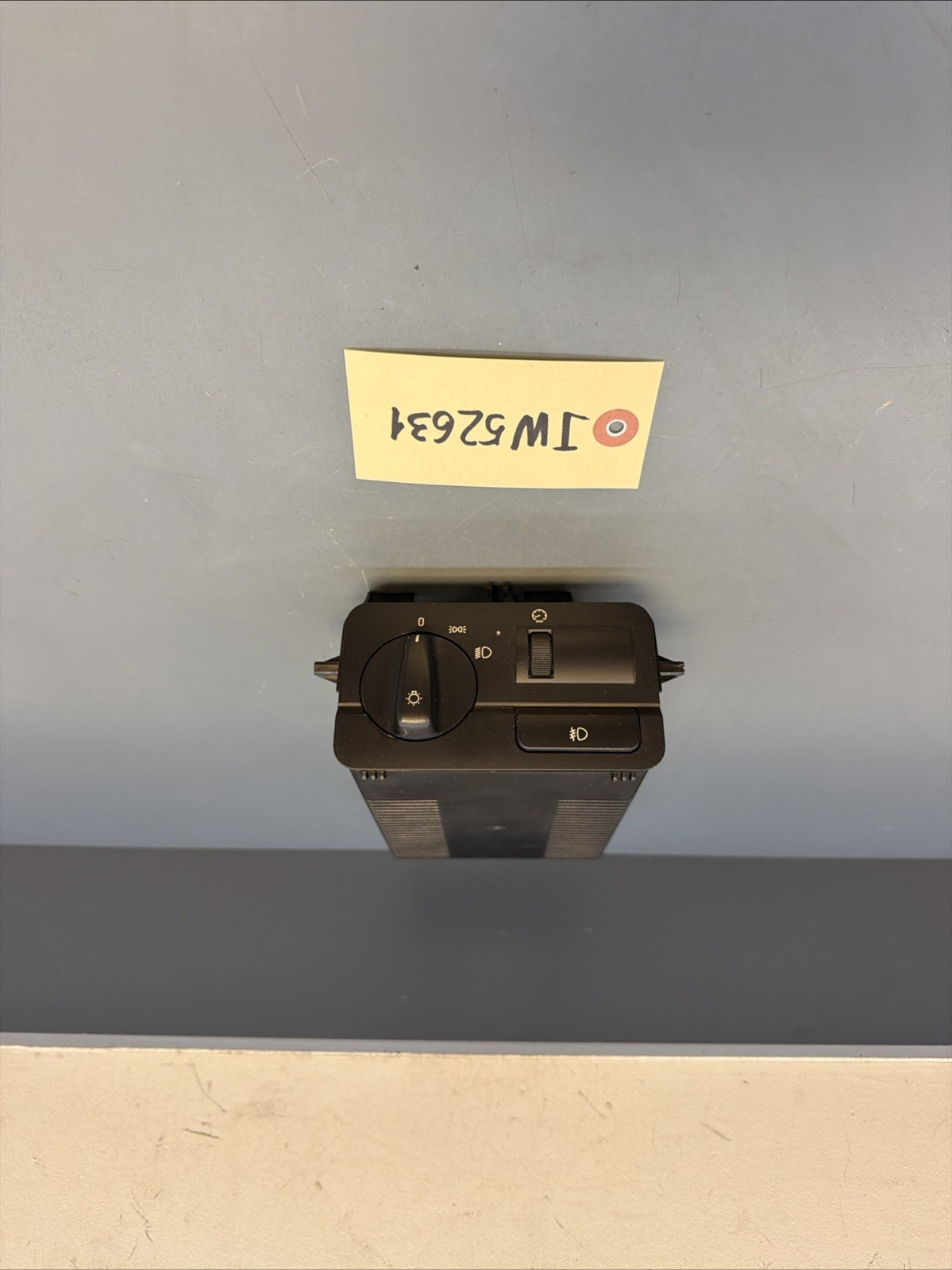 1999-2006 BMW E46 330ci 325ci Lear Xenon Headlight Control Switch OEM 6919840
