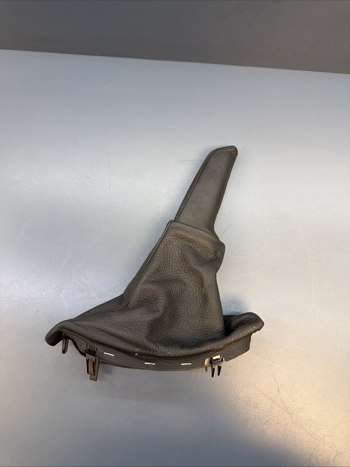 BMW 01-10 E60 5 SERIES BLACK PARKING EMERGENCY BRAKE LEVER OEM 7034081
