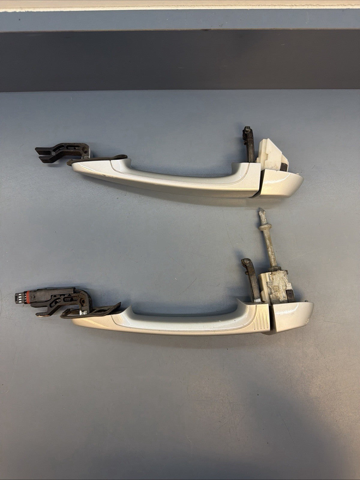 BMW F20 F30 F31 Front Right & Left Keyless Door Exterior Handles 7289409 7289410