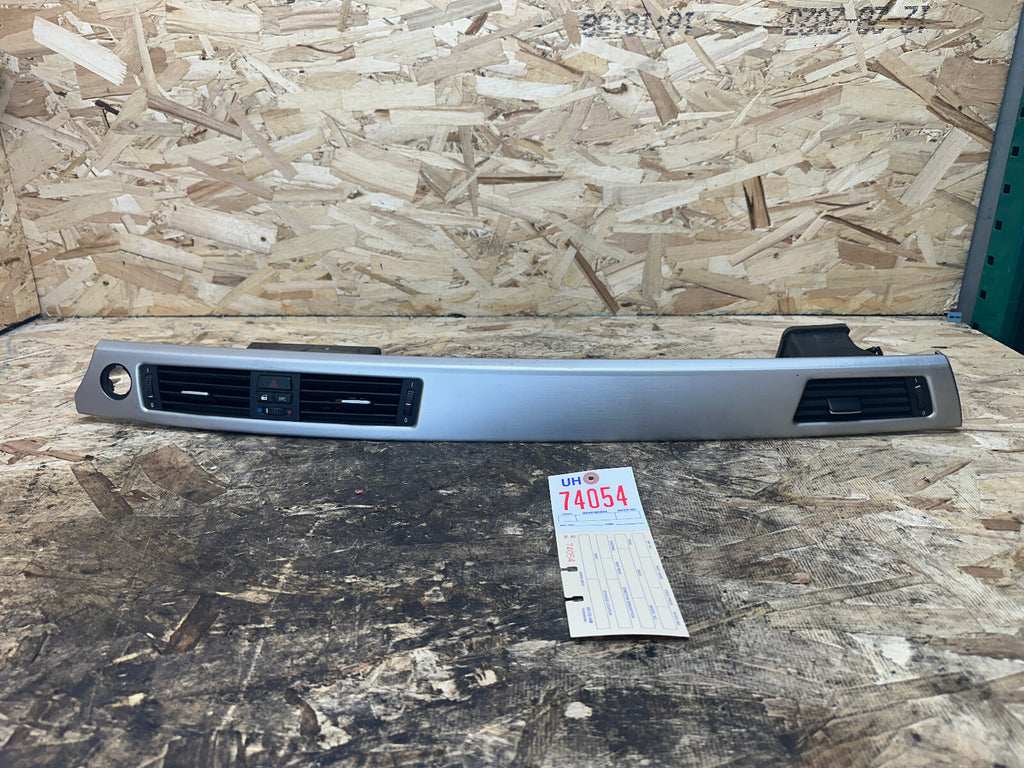 BMW 05-13 E90 3 SERIES RIGHT DASH VENT TRIM ALUMINUM OEM 9147391