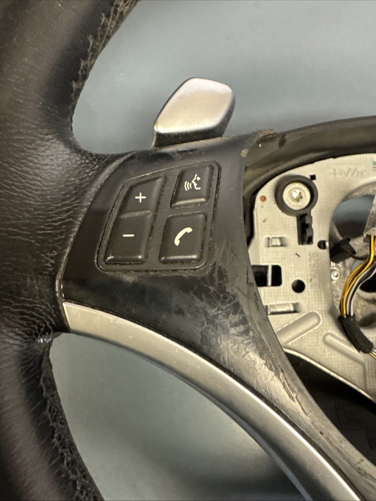 BMW 06-12 E90 E88 NON HEATED SPORT STEERING PADDLE SHIFT BLACK LEATHER 6781086