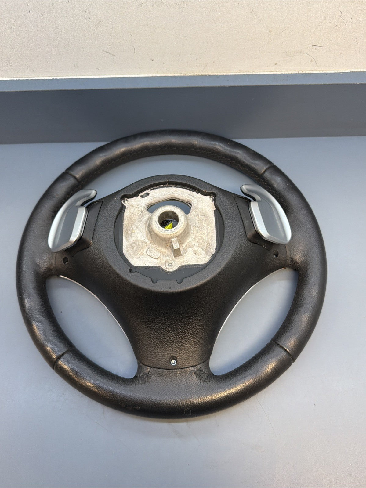 06-11 BMW E90 3 SERIES BLACK LEATHER SPORT STEERING WHEEL W PADDLES 6795858