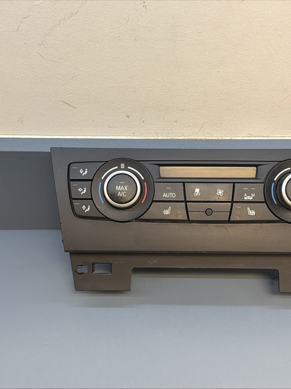 2012-2015 BMW X1 E84 A/C HEAT CLIMATE CONTROL PANEL OEM 9292262