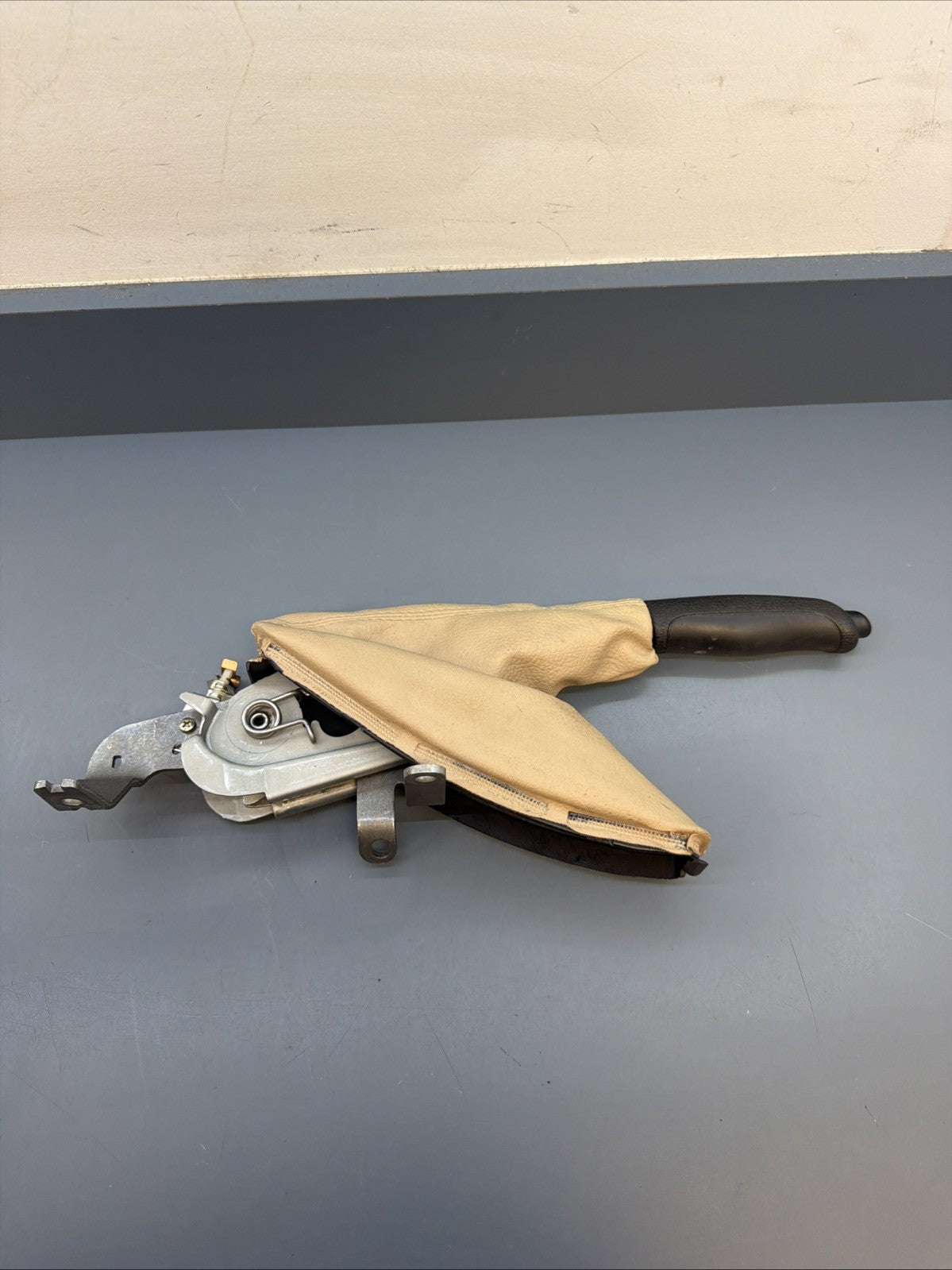  01-06 BMW E46 3 Series Parking Brake Handle W/ Leather Boot 1164485 OEM BEIGE