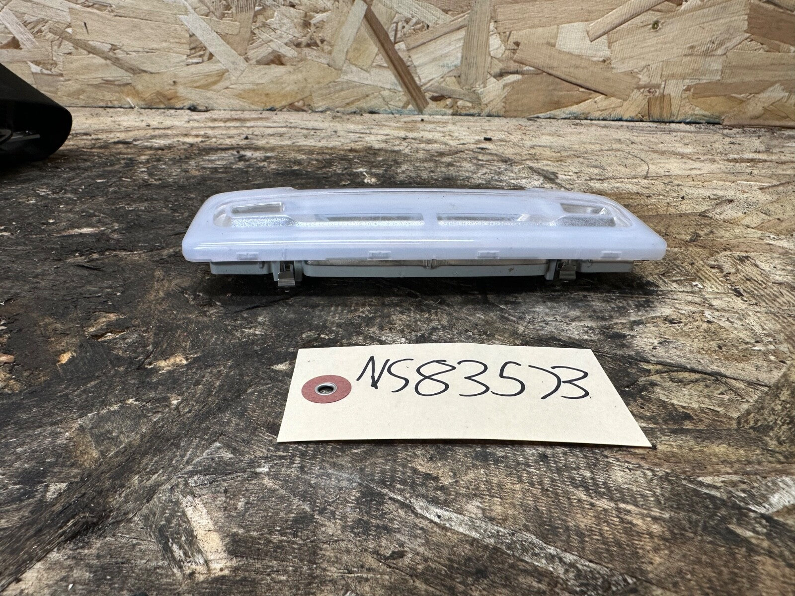 BMW F30 2012-2019 REAR OVERHEAD DOME LIGHT SWITCH OEM 179349-00