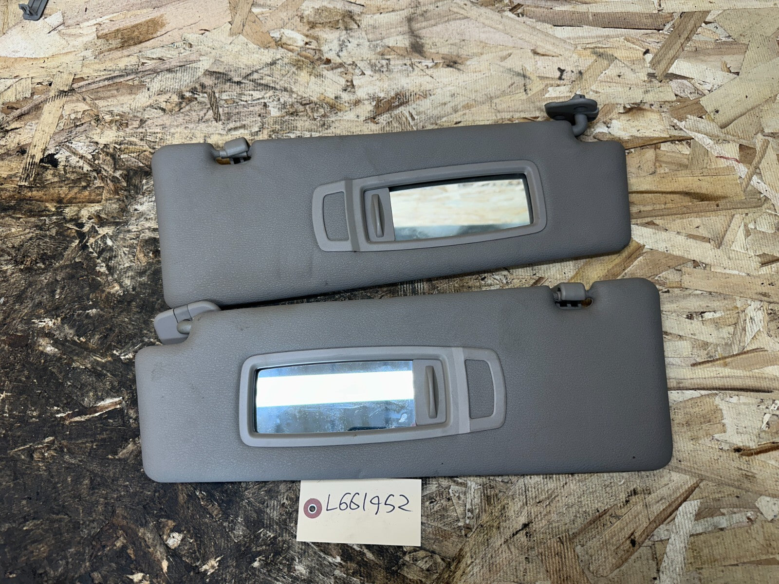 BMW 2007-2014 E70 X5 GRAY SUN VISOR SET 2PC OEM 51167278575+6