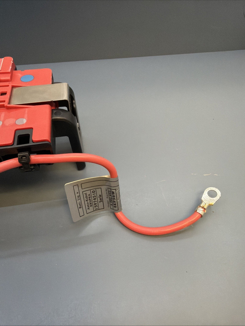BMW E81 E82 E84 E87 E90 E91 E92 128i 328i Power Distribution Box 6936655 OEM