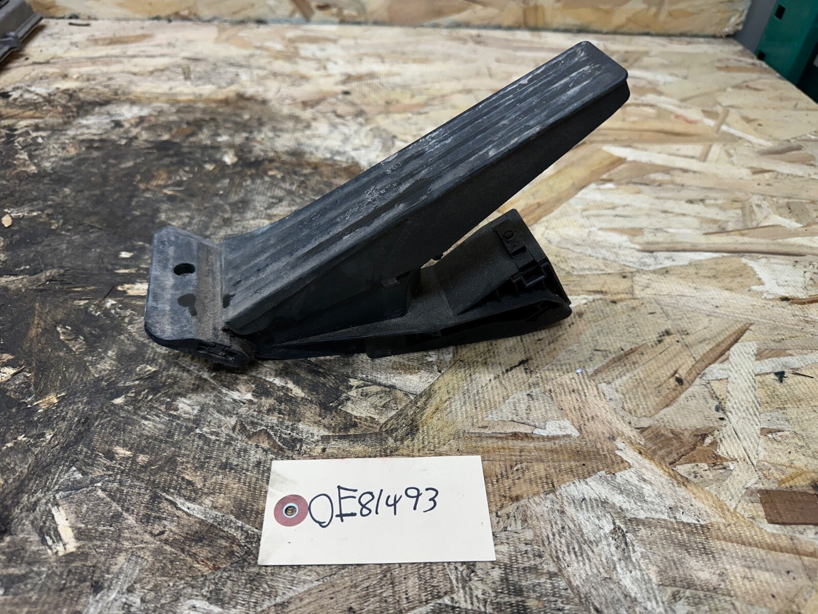 BMW 2008-2020 F1X F2X F3X GAS THROTTLE ACCELERATION PEDAL ACTUATOR OEM 6860784