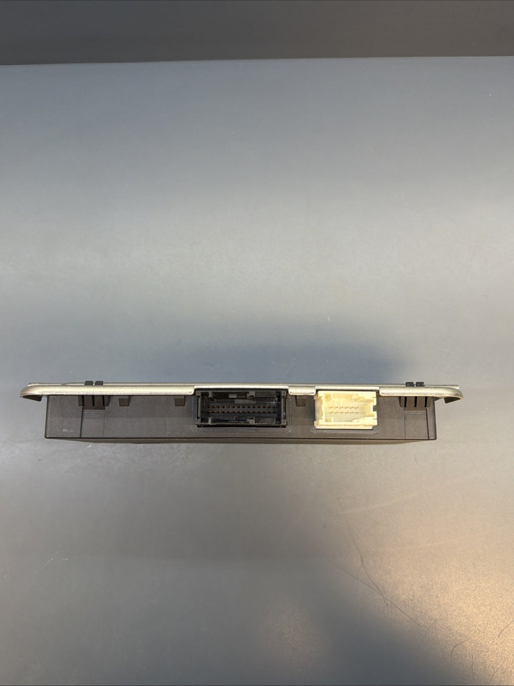BMW F07 F01 F02 F04 5 7 FRM III 3 FOOTWELL LIGHT CONTROL ECU FRM3 9225712