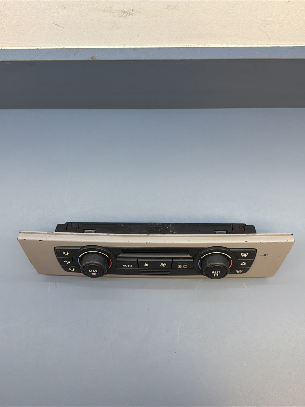 06-11 BMW E90 E91 3-SERIES CLIMATE CONTROL A/C HEATER CONTROL UNIT GRAY 6983944