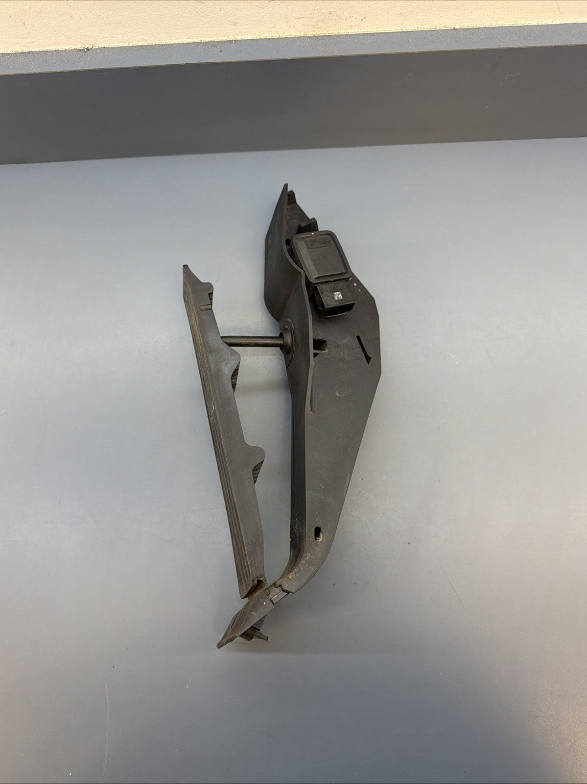 BMW Accelerator Pedal Assembly E83 E90 E91 E92 E93 E60 E61 3542 6772645 OEM