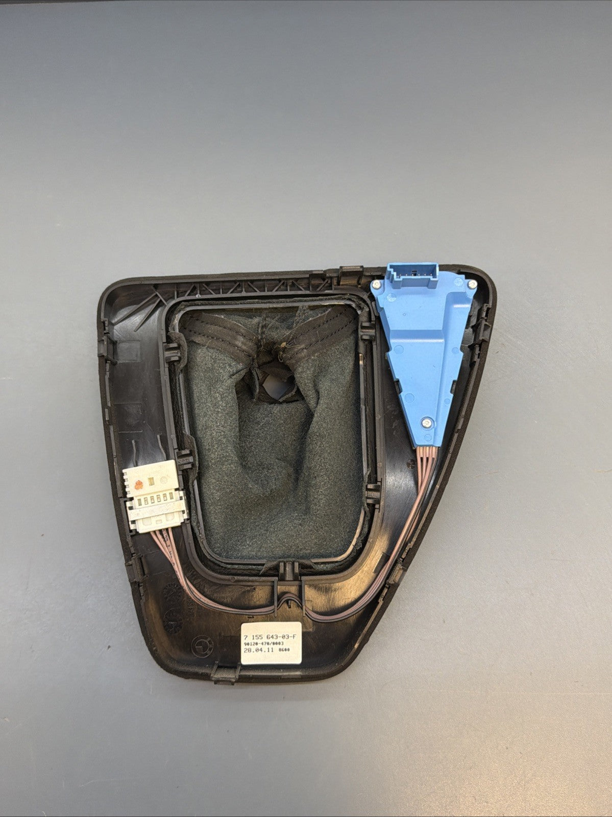 2007-2013 BMW E90 E92 E93 328i Automatic Gear Shifter Trim Bezel 7155643 Oem