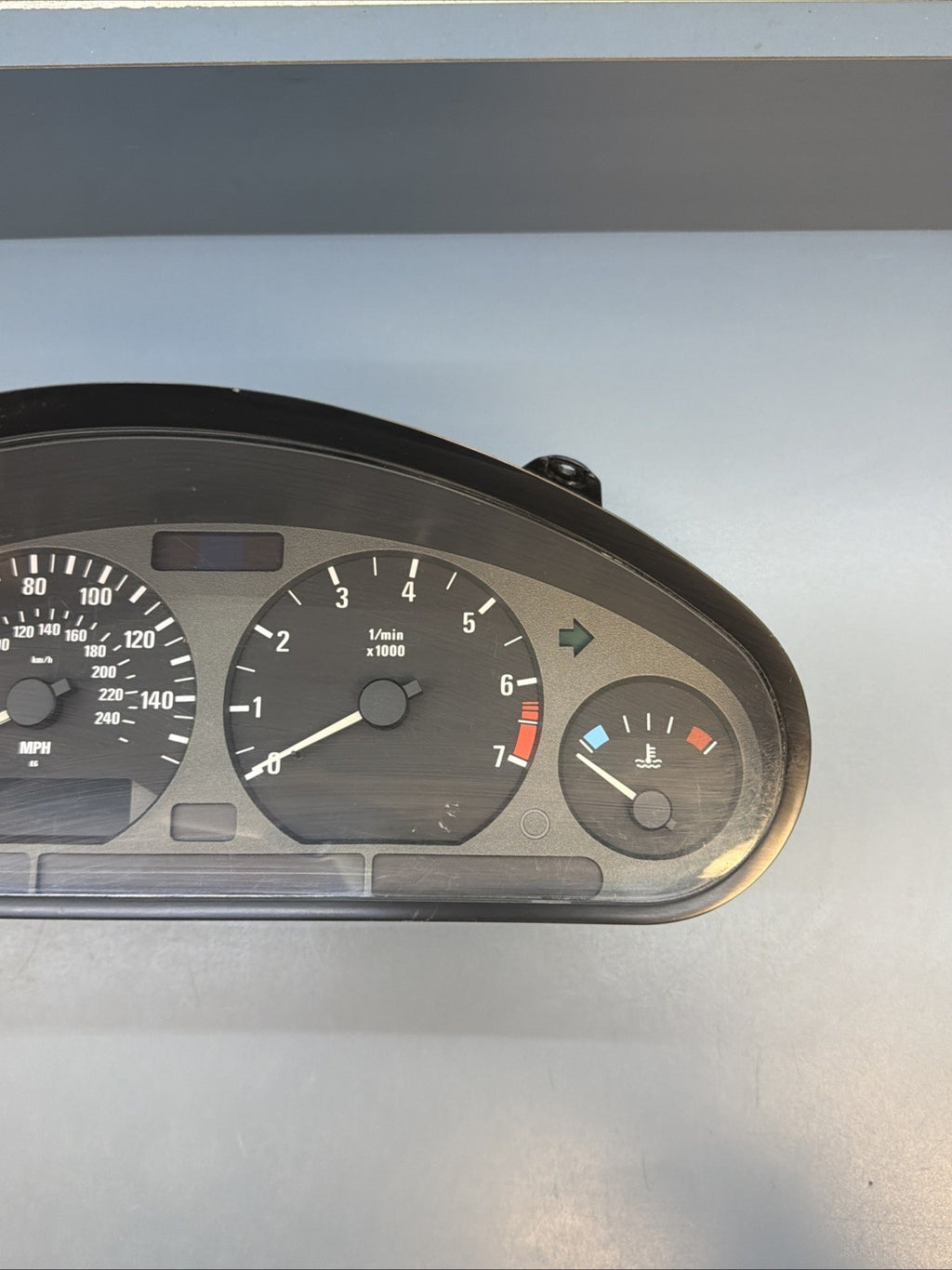 1997 BMW Z3 1.9L M44 Roadster Speedometer Instrument Cluster Automatic 8371582