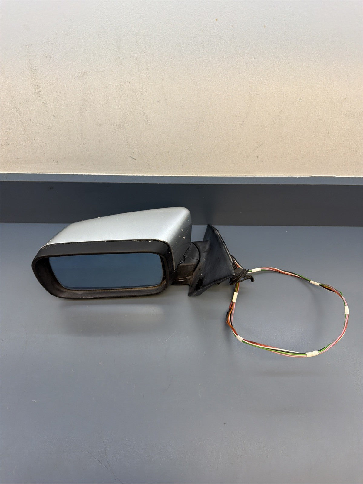 98-03 BMW E39 528i 540i Left Driver Side Rear View Mirror 0117351 0117352 OEM