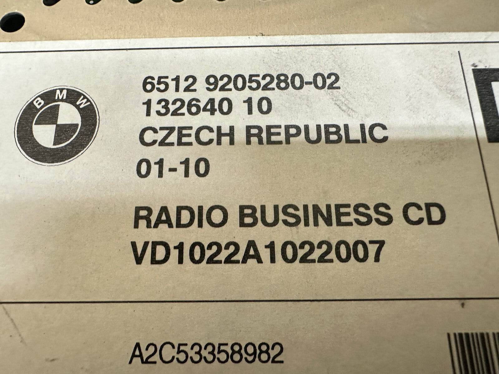 BMW 03-10 E83 X3 BUSINESS AM FM RADIO CD PLAYER OEM 9205280