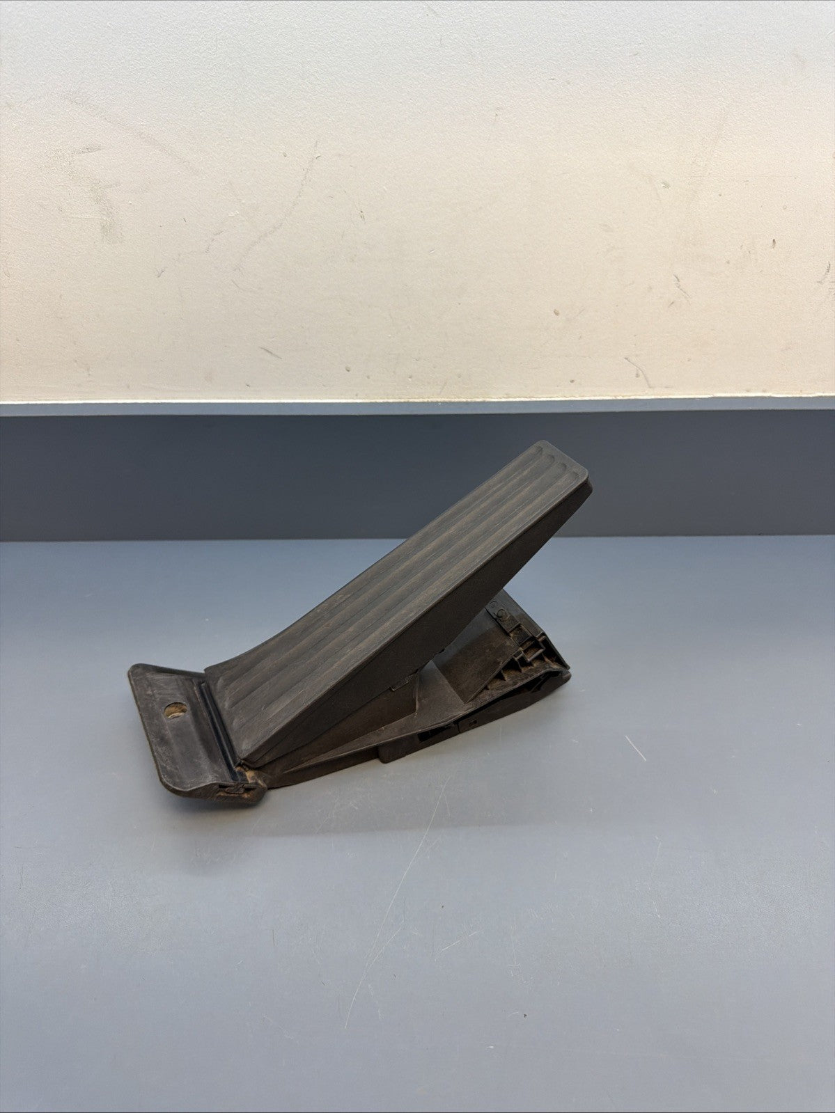 06-13 BMW E90 E92 E93 328i 335i X3 Automatic GAS ACCELERATION PEDAL 6789998 OEM