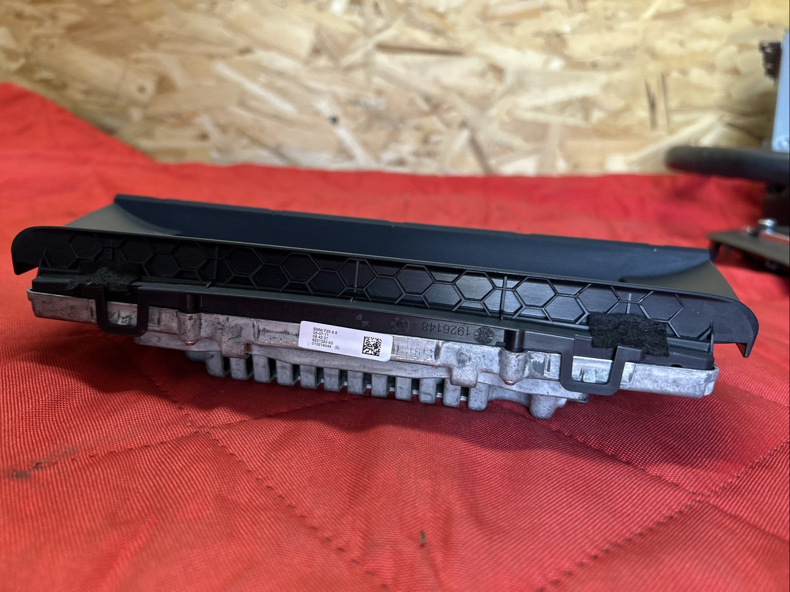 11-13 BMW X3 OEM F25 CID 8.8" Navigation Information Display Screen 9231320