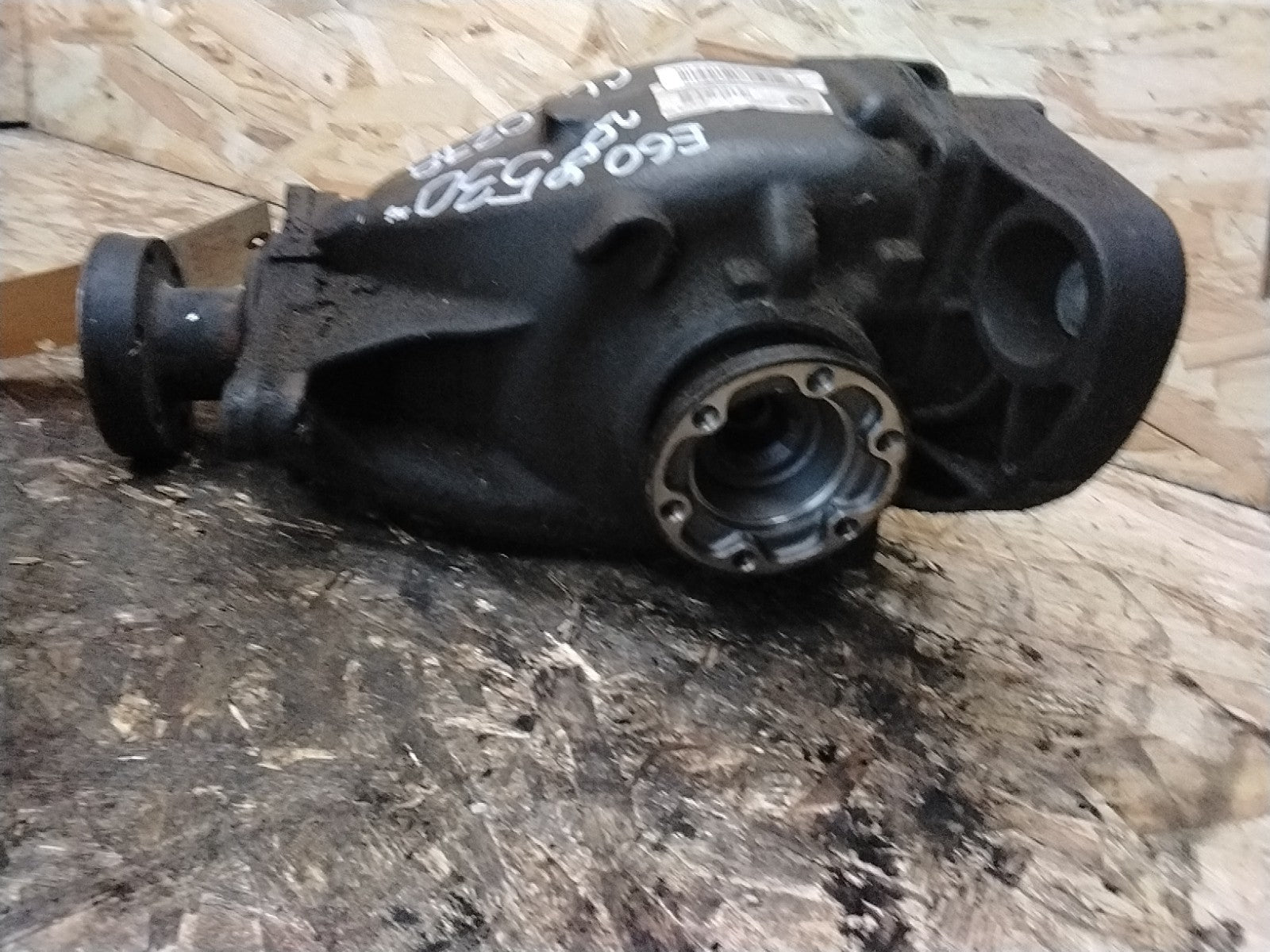 BMW REAR DIFFERENTIAL 5 SERIES 3.73 FINAL DRIVE 530XI E60 7528314