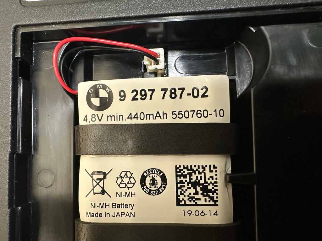 BMW F30 12-19 REAR TELEMATICS COMMUNICATION CONTROL UNIT OEM BMW 9371792 01/02