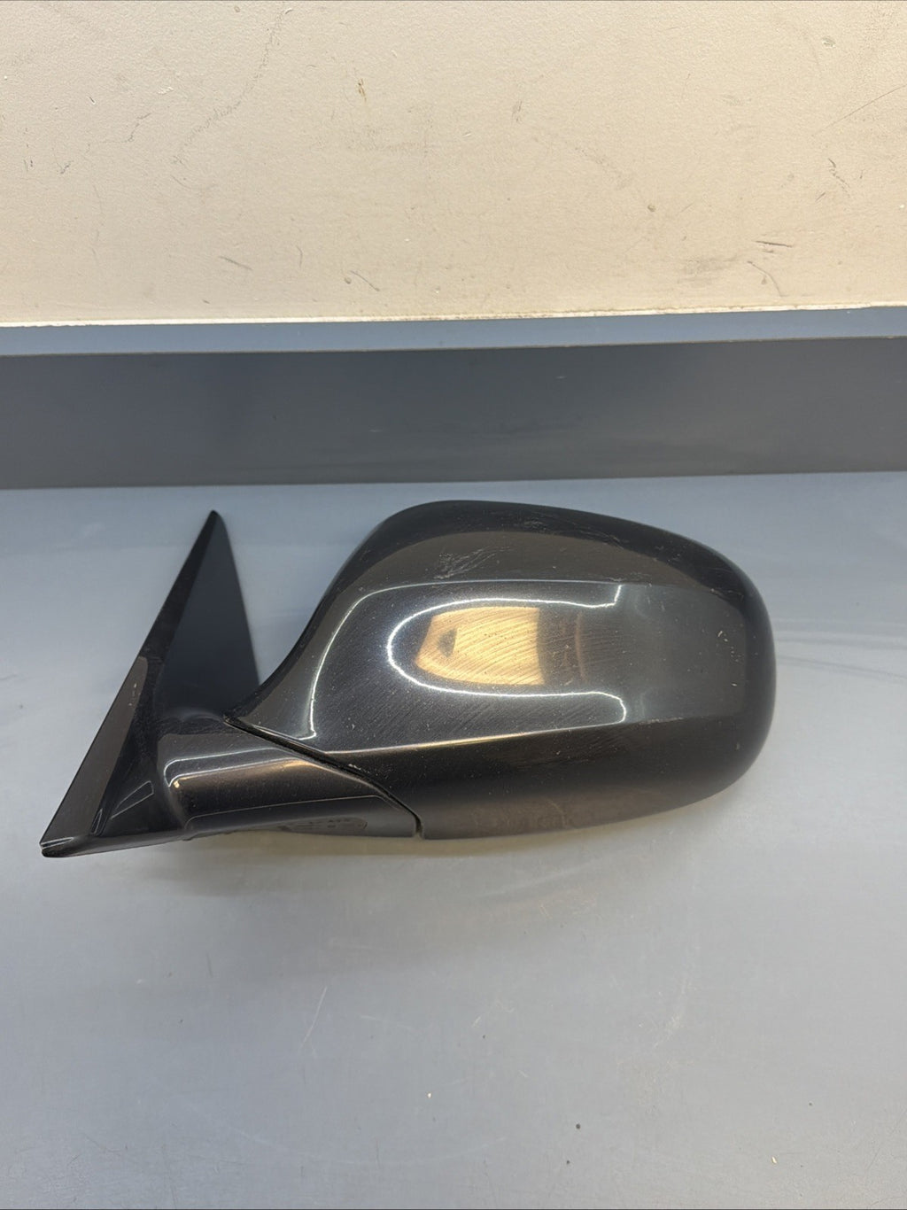 09-11 BMW E90 328i 335d Front Left Driver Side Mirror Assembly 7182695 OEM