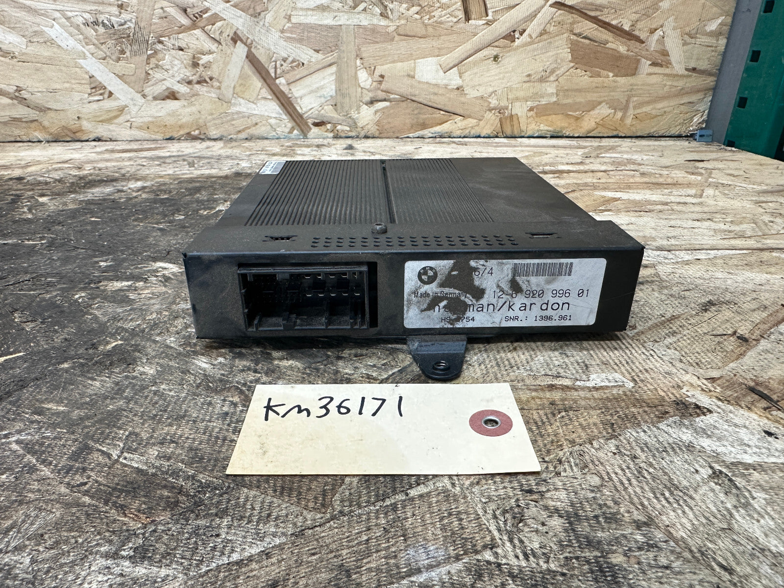 BMW 1997-2005 E46 3 SERIES AUDIO AMPLIFIER HIFI HARMAN KARDON OEM 6920996